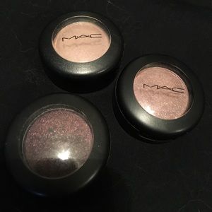3 MAC eye shadows