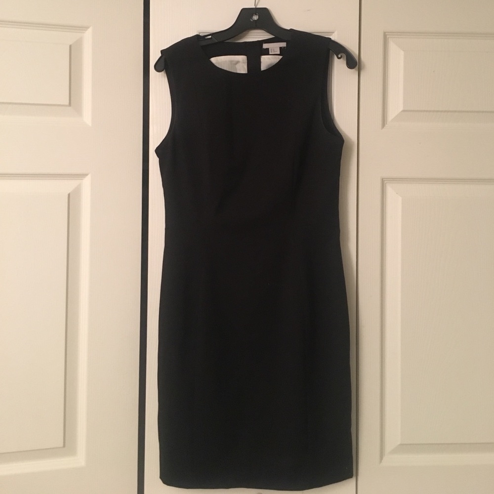 Fitted black little black dress
