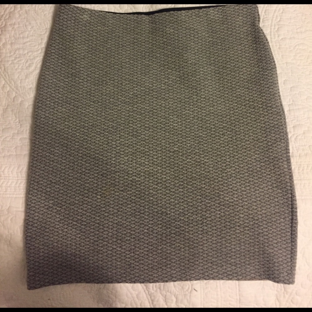 Loft gray waffle knit skirt