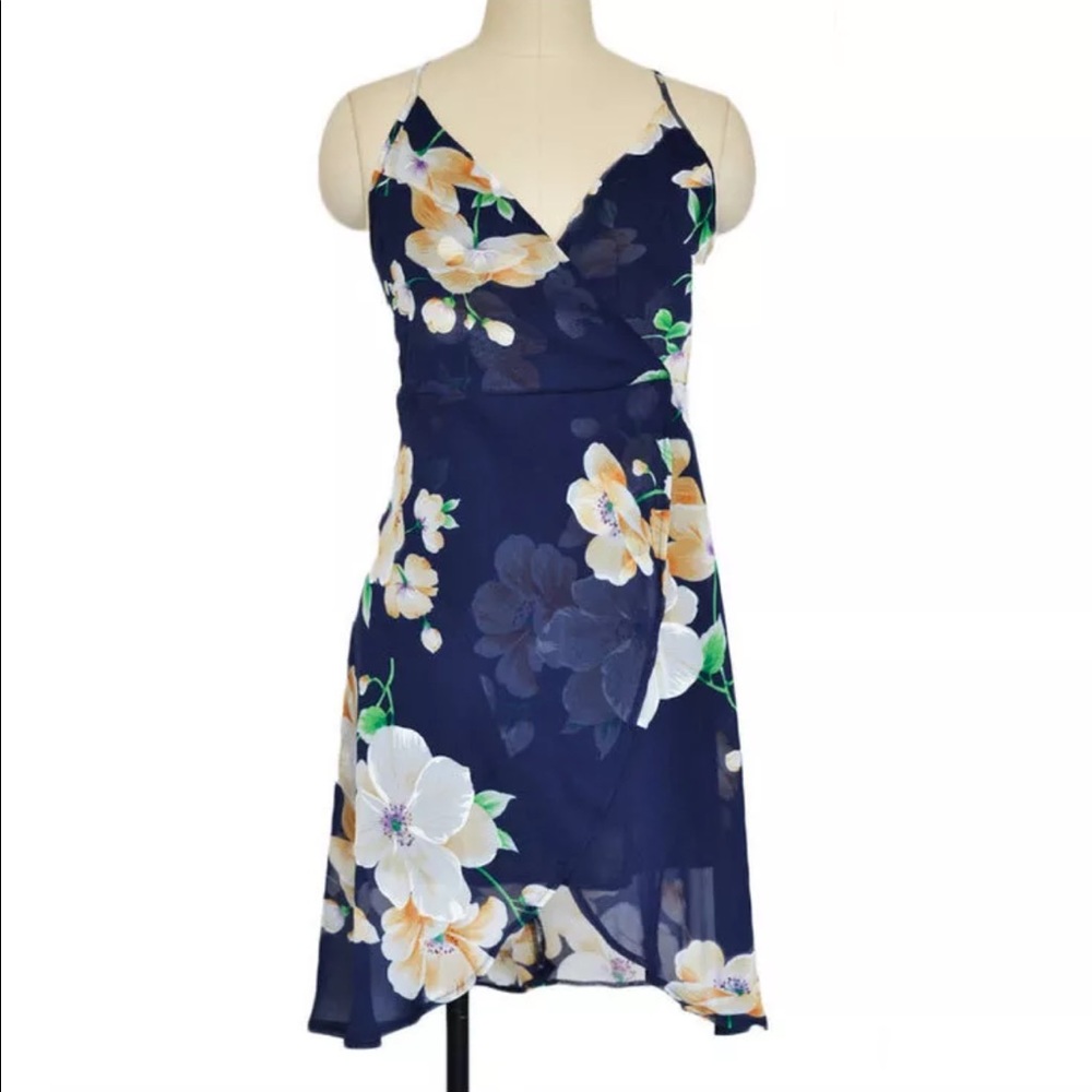 🔥 Last Price Drop 🔥 Floral Chiffon Dress - Picture 5 of 5