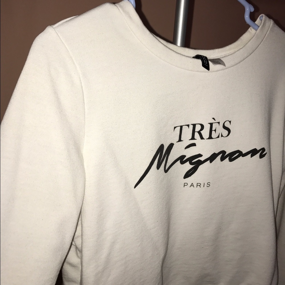 Bought it, never really wear it so selling it☺️