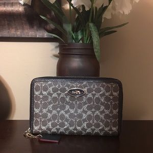 Coach Phone Wallet