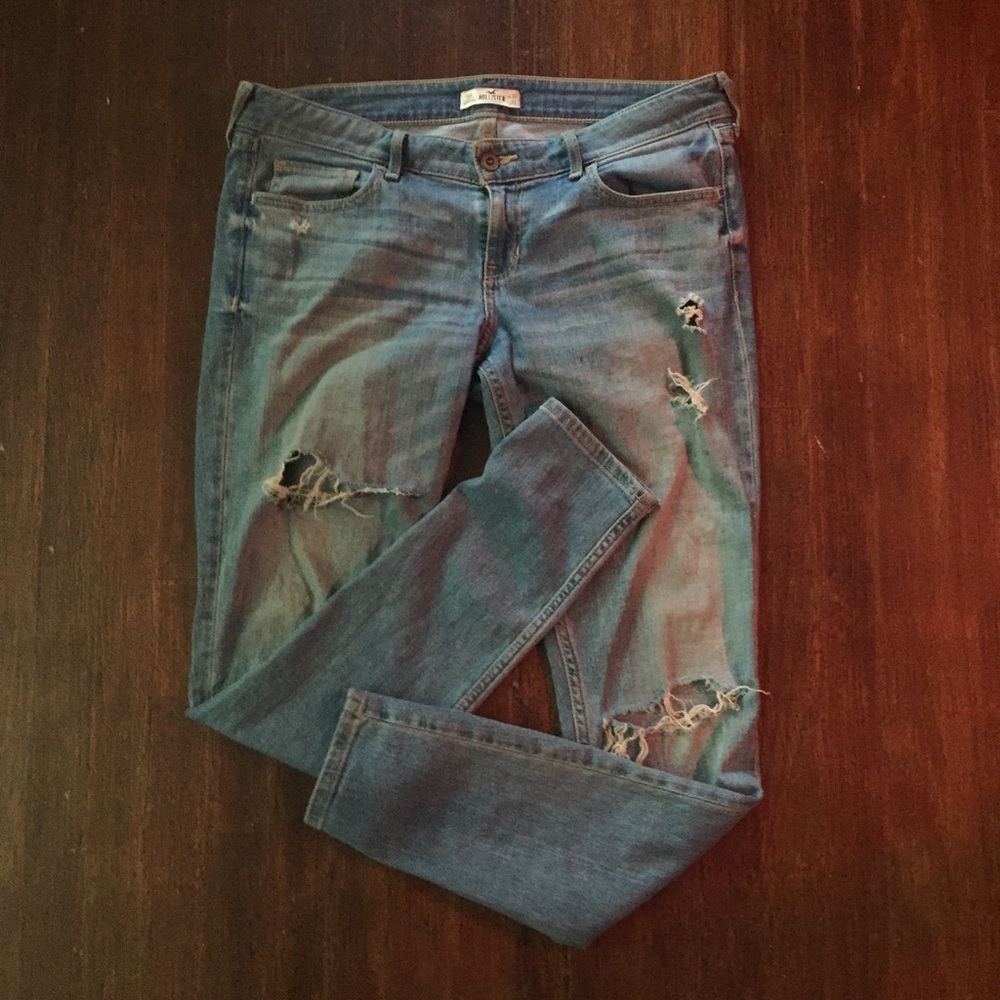 low Rise Distressed Skinny Hollister Jeans