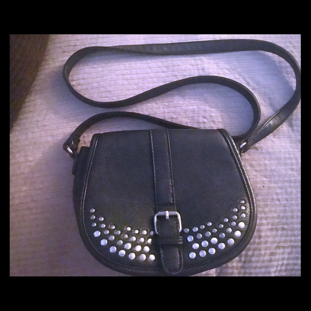 F21 Crossbody Black Purse