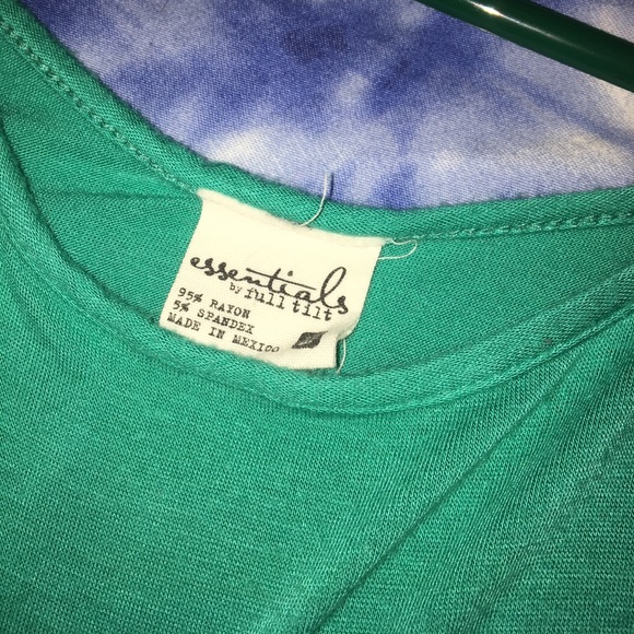 Tank top - Picture 3 of 3