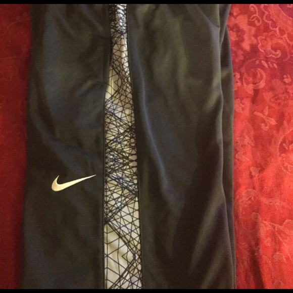 Boys Nike Track/sports pants - Picture 2 of 4