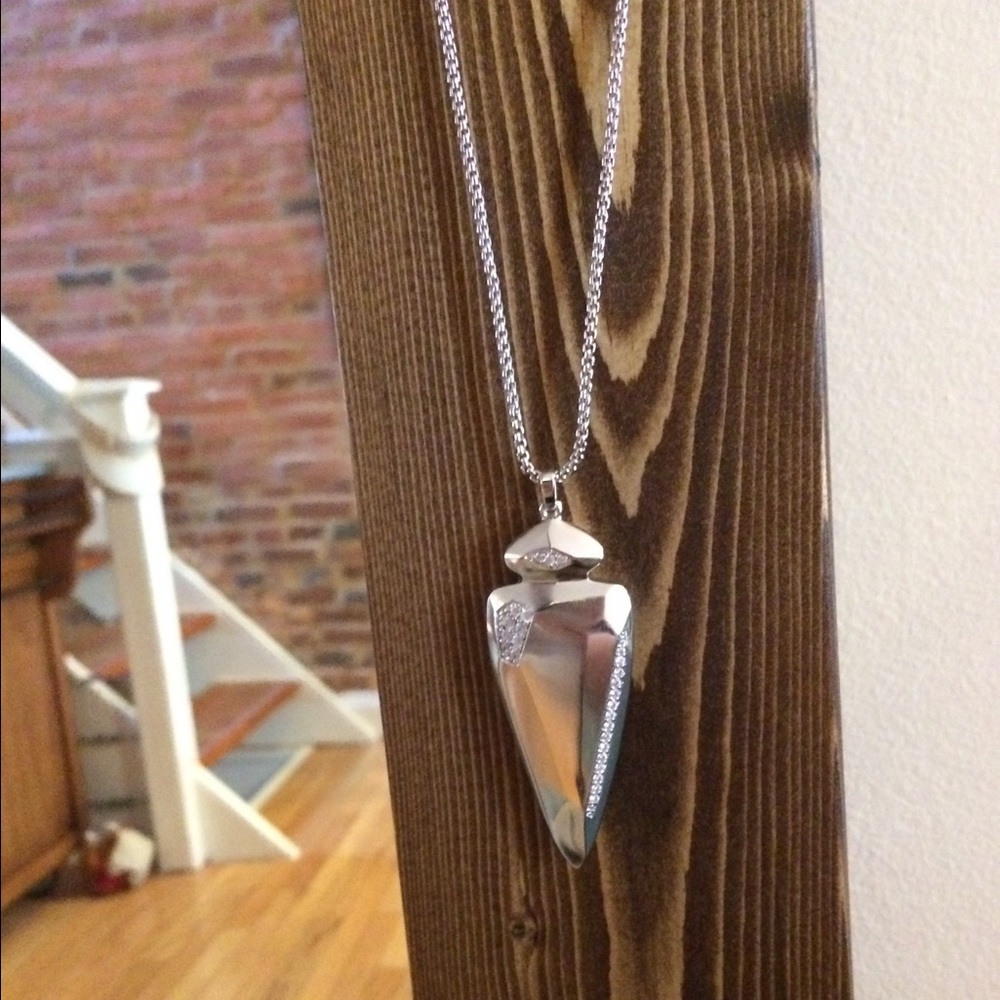 Kendra Scott Staley Necklace in silver BRAND NEW