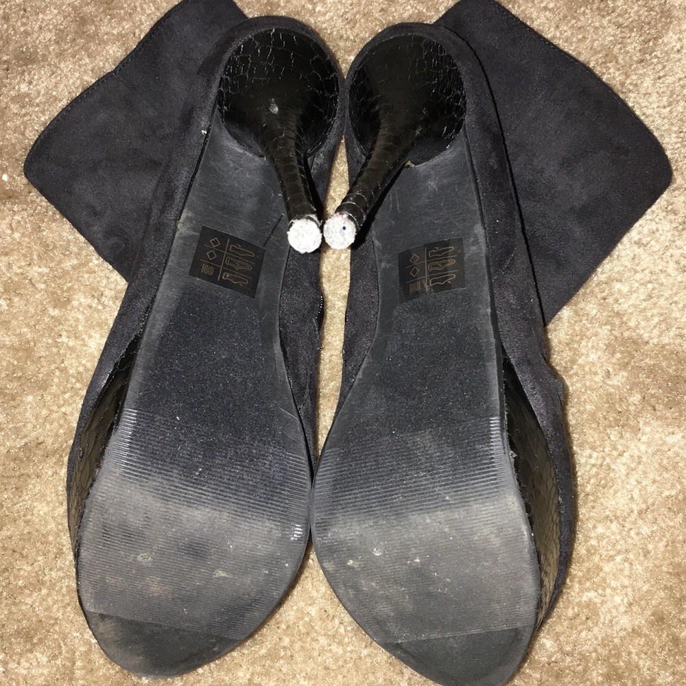 🚫DONATED🚫 - Picture 5 of 9