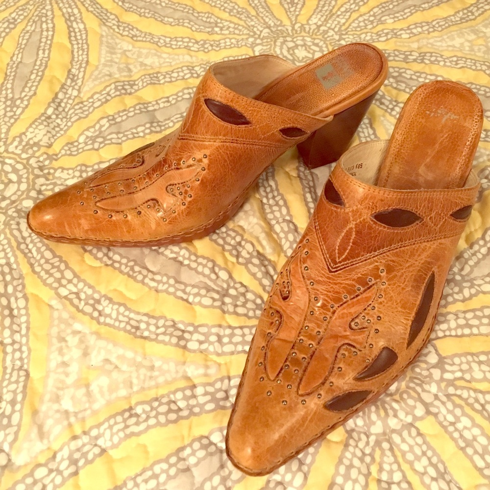 Frye Mules like new