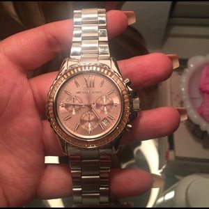 Michael Kors - MK5870