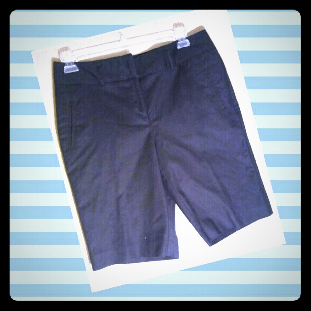 Ladies capri shorts