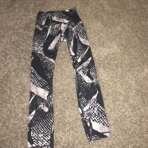 Lulu lemon high waisted capri yogas