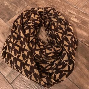 Michael Kors infinity scarf
