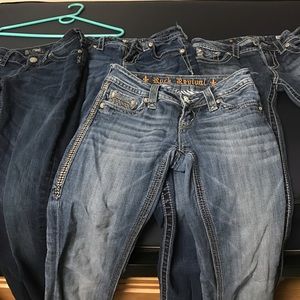 These are reserved jeans. (: thanks!