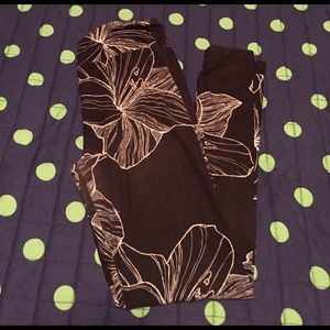 LulaRoe Leggings