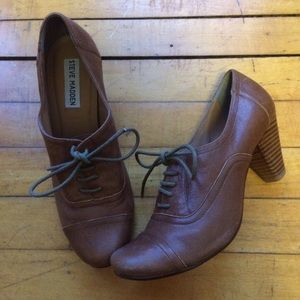 STEVE MADDEN brown shoes