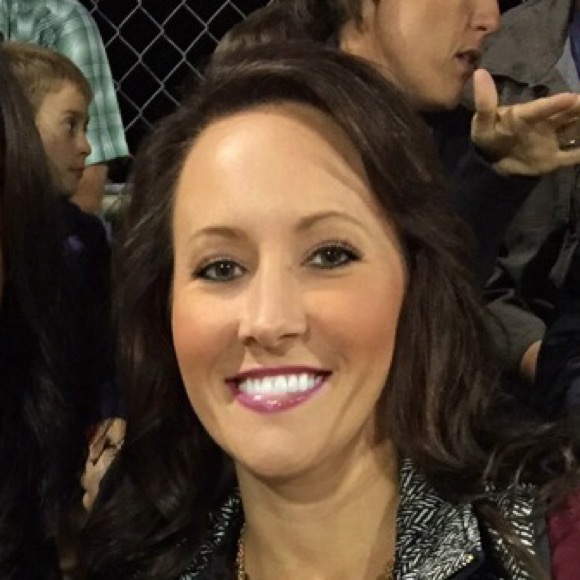 Meet your Posher, Tera - Picture 1 of 1