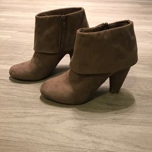 Francesca's "Pink &a Pepper" Fashion Booties