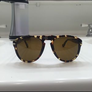 Polarized persol sunglasses