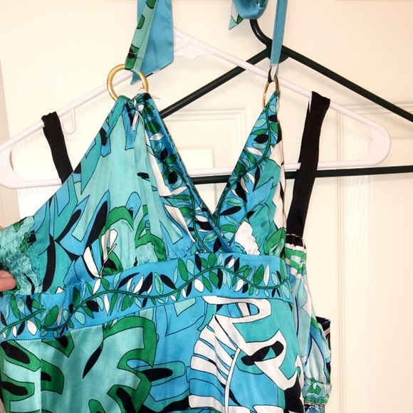 Bebe top bundle - Picture 3 of 3