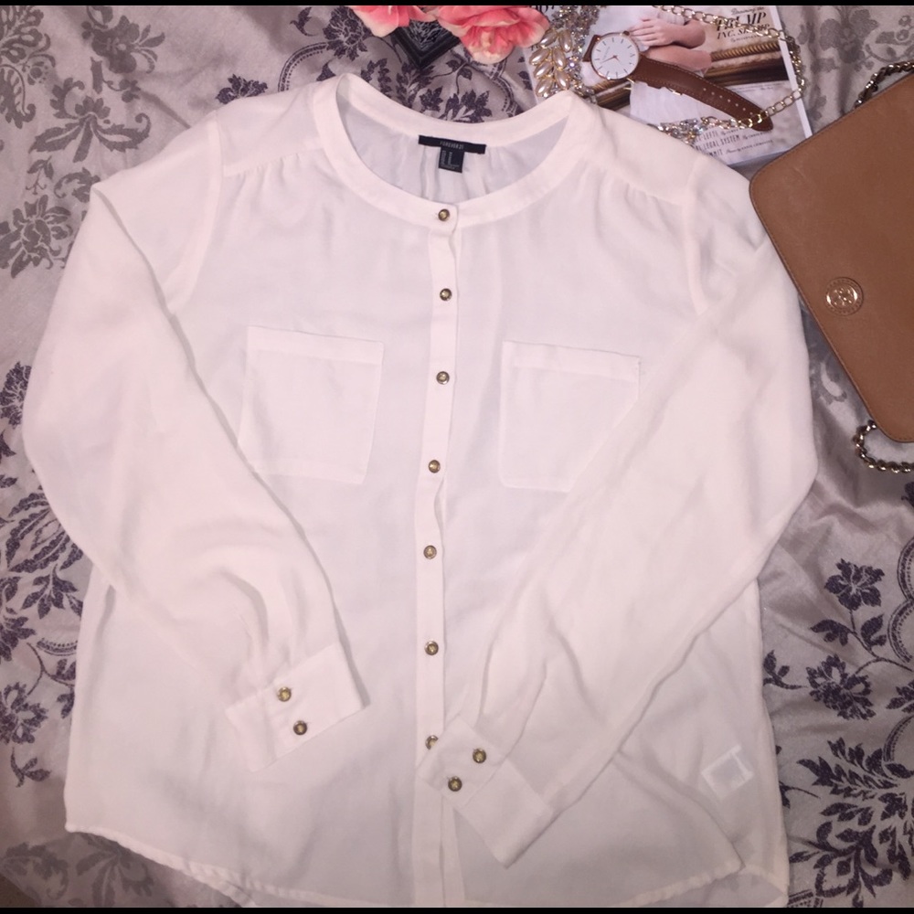 FOREVER 21 Sheer ladies button down blouse
