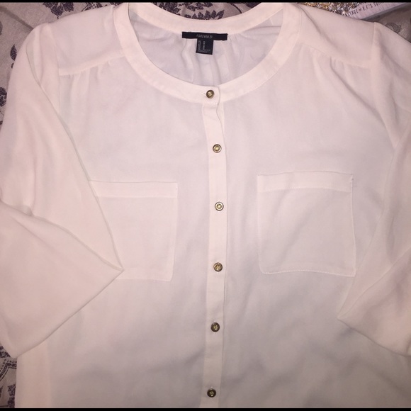 FOREVER 21 Sheer ladies button down blouse - Picture 3 of 4