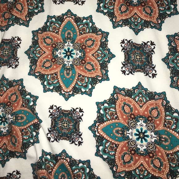 Tank top - Picture 2 of 3