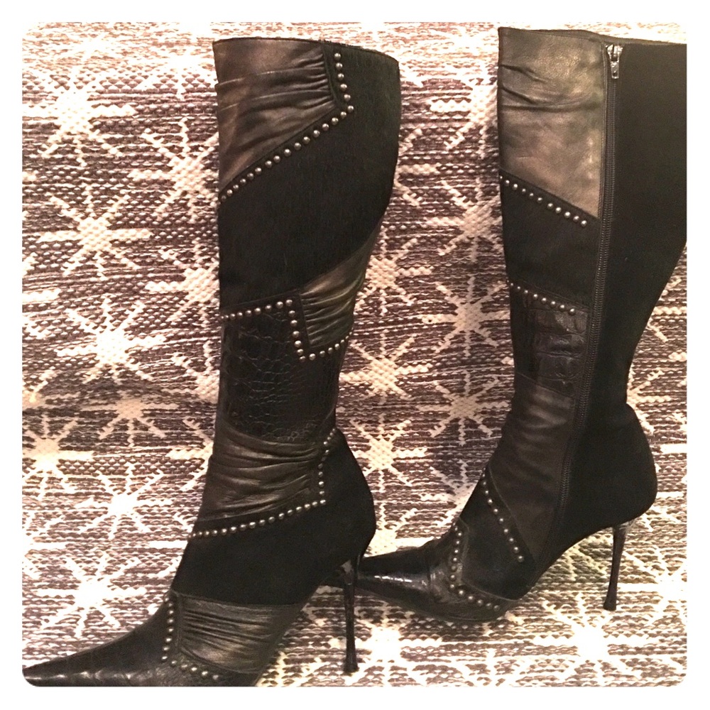 Black knee height leather boots