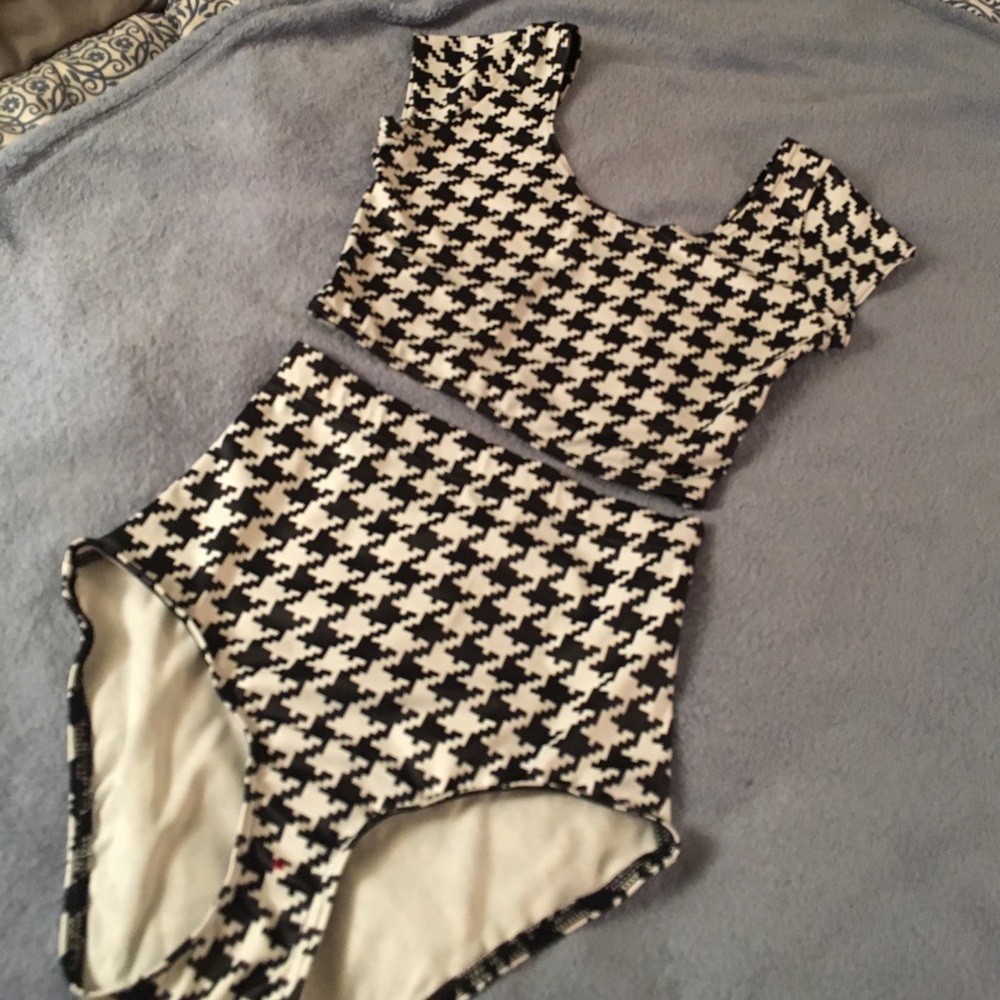 Blackmilk Houndstooth Nana Suit