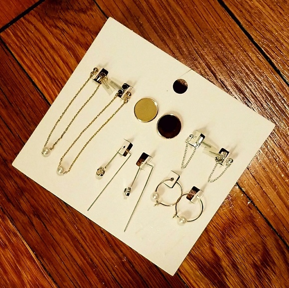 H&M Jewelry - Gold and Silver Earring set of 5