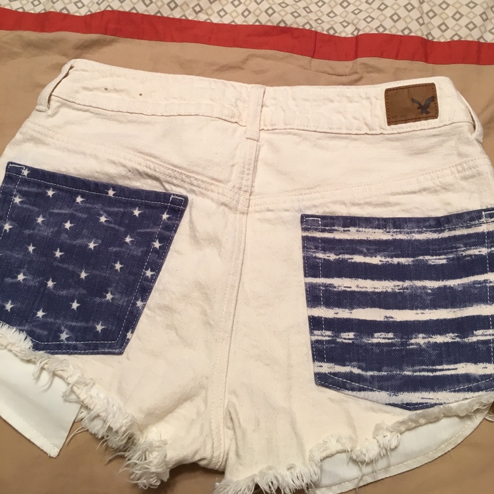 shorts - Picture 2 of 3