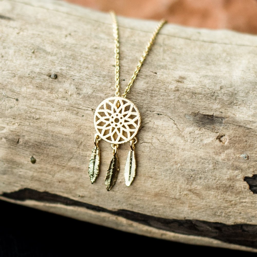 New Dreamcatcher necklace - Picture 3 of 4