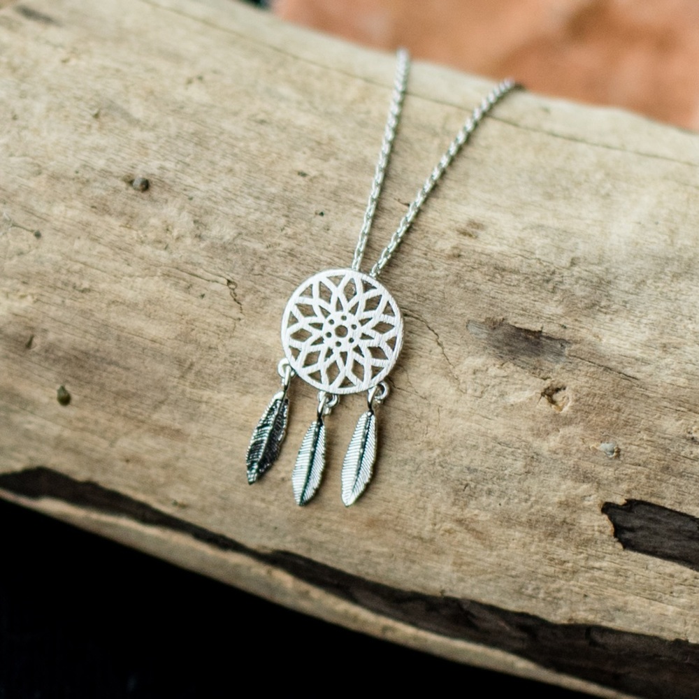 New Dreamcatcher necklace - Picture 4 of 4