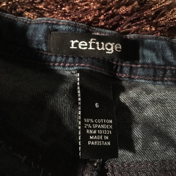 Skinny jeans with slight denim wash. High waisted! - Picture 3 of 4