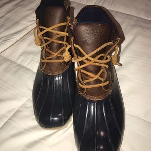 Sperry duck boots