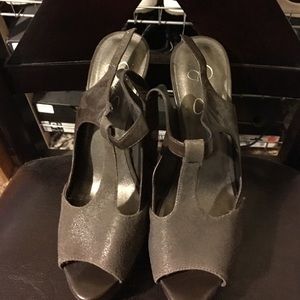 Grey Jessica Simpson Heels