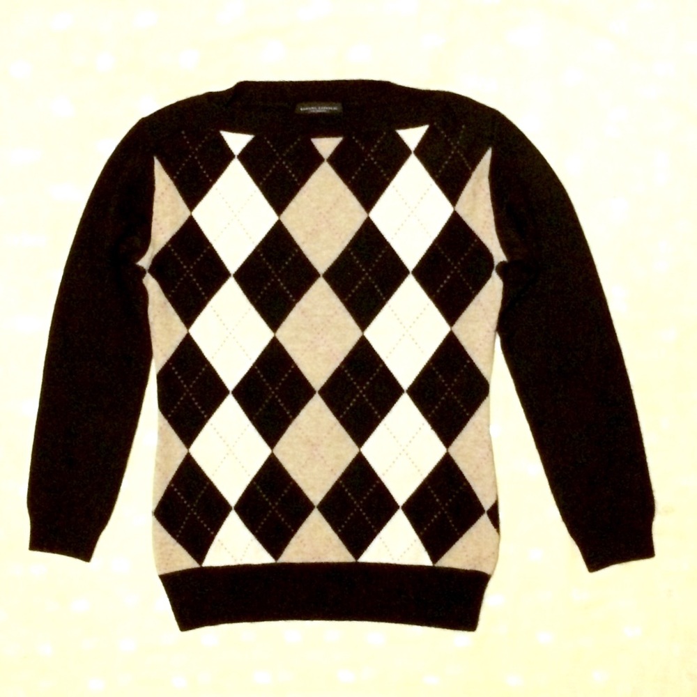 100% CASHMERE Banana Republic sweater