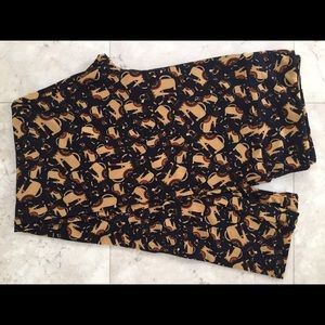 Lularoe TC Egyptian cat leggings