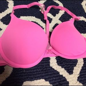 VS PINK 32C PUSH UP bra front closure