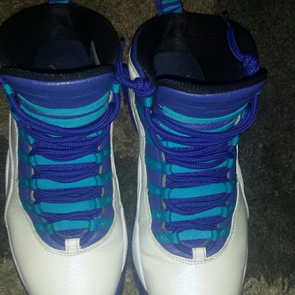Jordan Charlotte 10's
