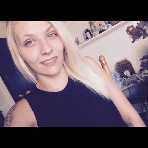 Meet your Posher, Amber