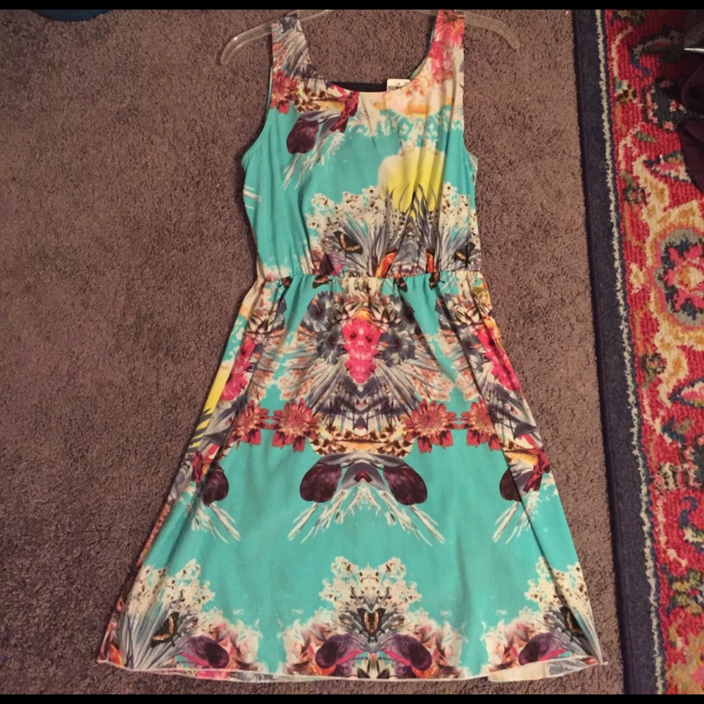 Tropical floral turquoise dress open back