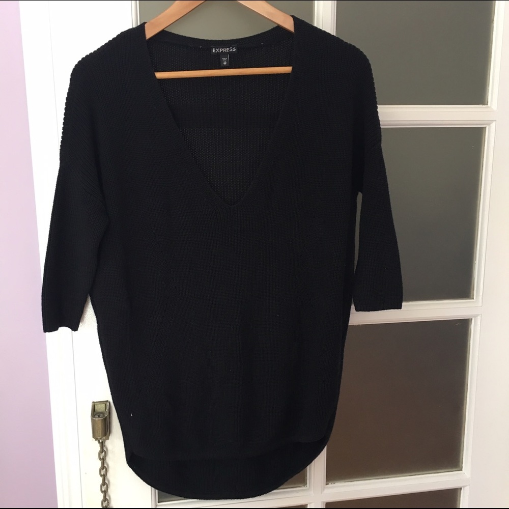 CLOSET CLOSING Express black Tunic top XS