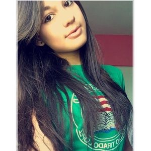 Meet your Posher, Kimberly