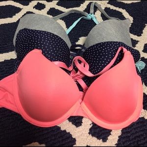 3 bras size 34B SO