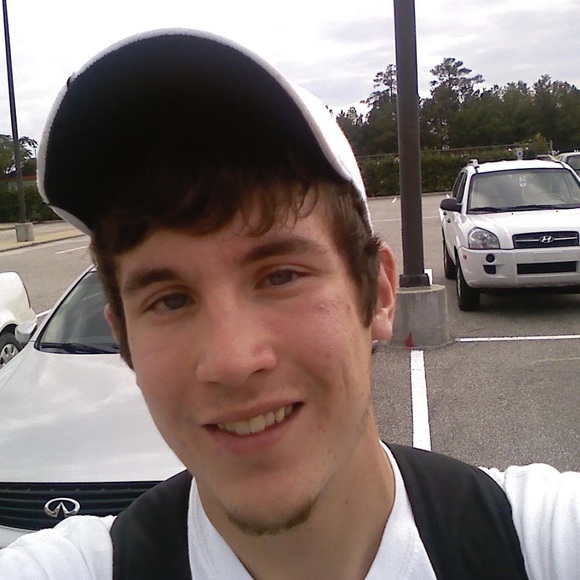 Meet your Posher, Kevin - Picture 1 of 1