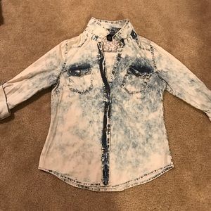 Acid wash button up