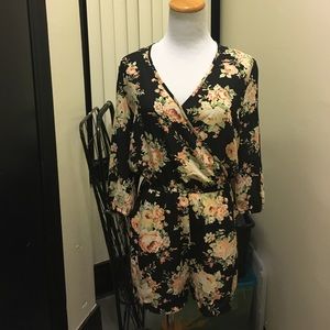 Iris Los Angeles Sz M flora romper