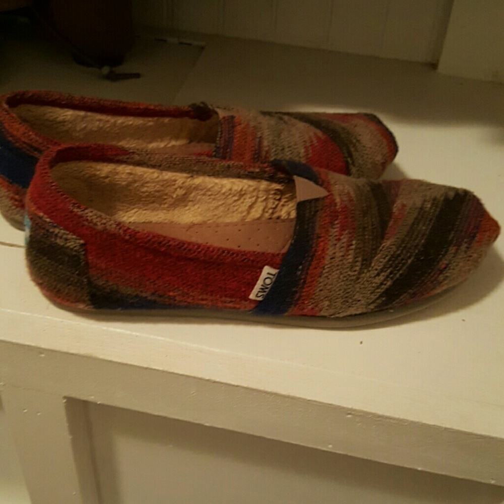 Wool toms