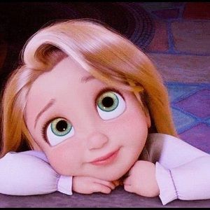 Meet your Posher, Nikol